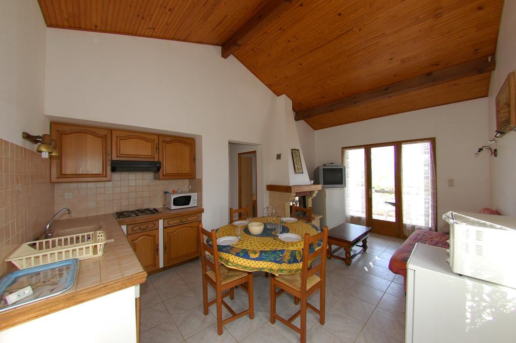 Casa Soprana Apartment Porto Pollo Ruang foto
